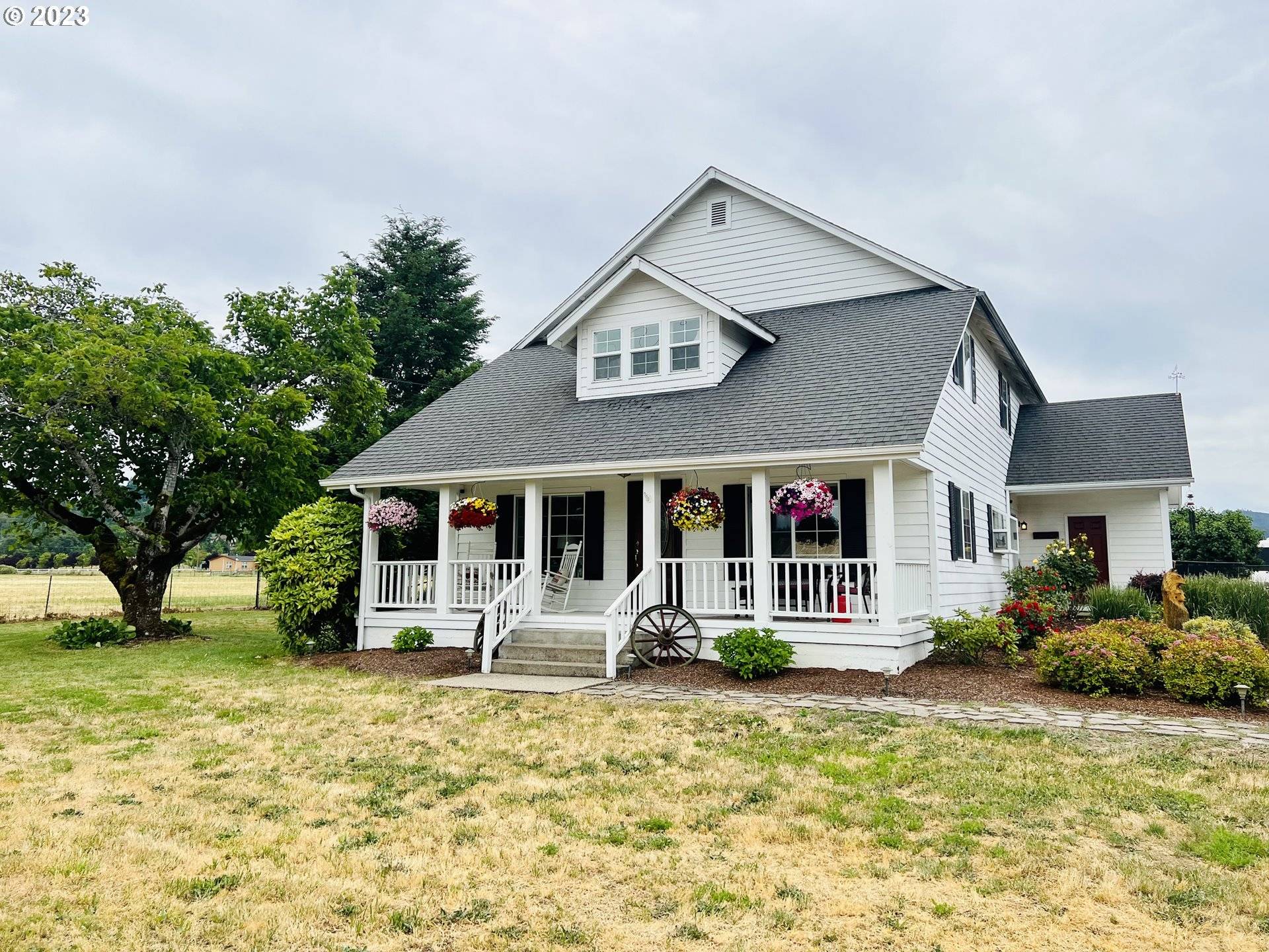 5393 NONPAREIL RD, Sutherlin, OR 97479
