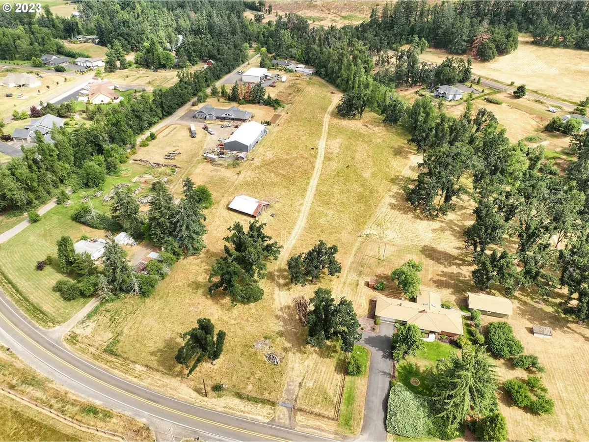 Silverton, OR 97381,6627 MARY LN NE