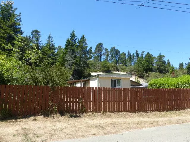 Lakeside, OR 97449,775 SHERWOOD ST