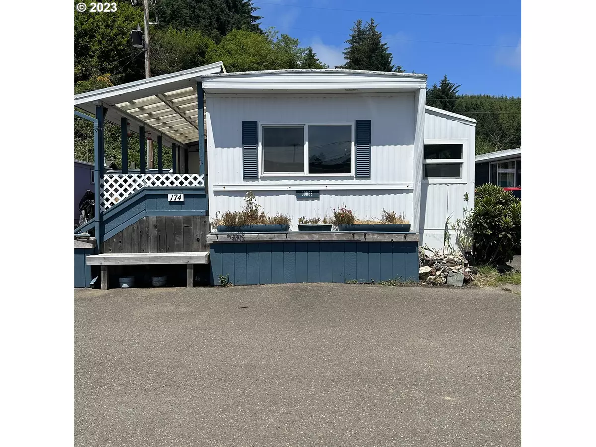 Winchester Bay, OR 97467,174 RIGGS HILL LN