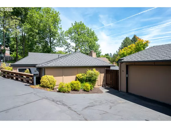 36 CONDOLEA DR, Lake Oswego, OR 97035