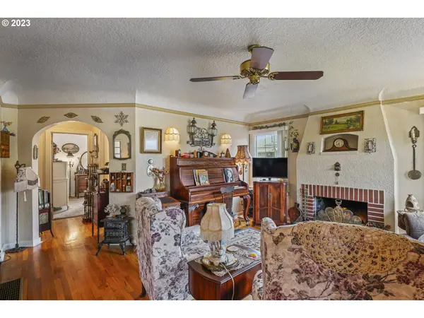 Albany, OR 97321,1211 QUEEN AVE SW