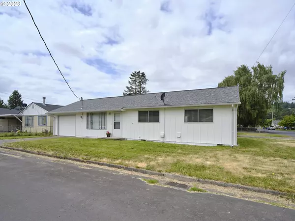 Kelso, WA 98626,1131 N 4TH AVE