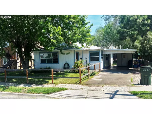 2330 9TH ST, Baker City, OR 97814