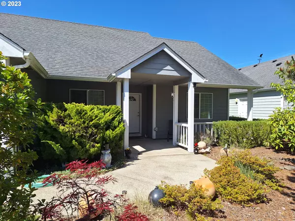 Florence, OR 97439,47 BLUEWATER CT