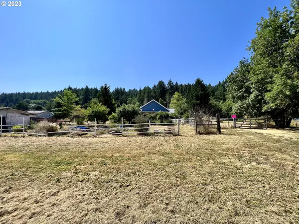 Sutherlin, OR 97479,1581 Southside RD