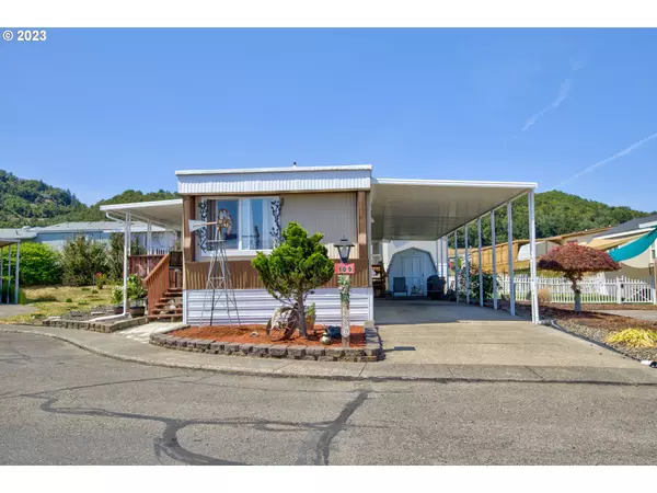 109 SHADOW RANCH LN, Roseburg, OR 97470