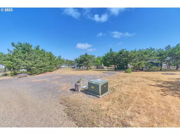 Ocean Park, WA 98640,707 347TH PL