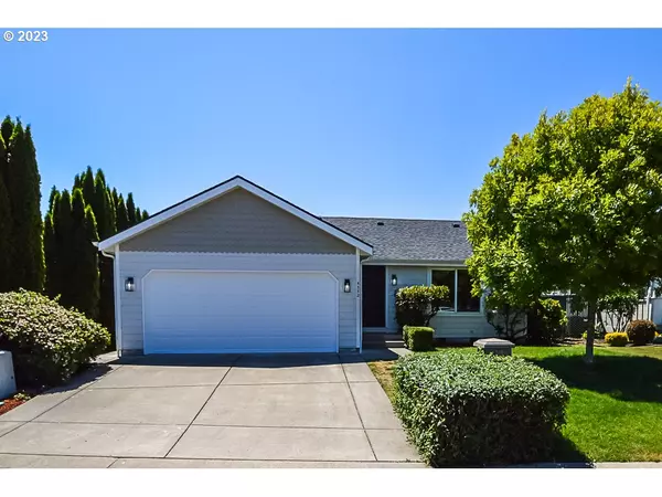 Eugene, OR 97402,5332 BRIDGEWATER DR