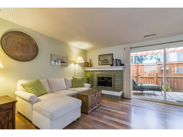 1500 NORKENZIE RD #46, Eugene, OR 97401