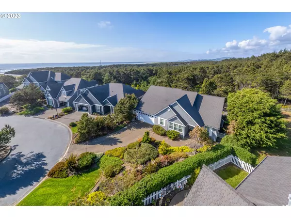 South Beach, OR 97366,5715 SW BARNACLE CT