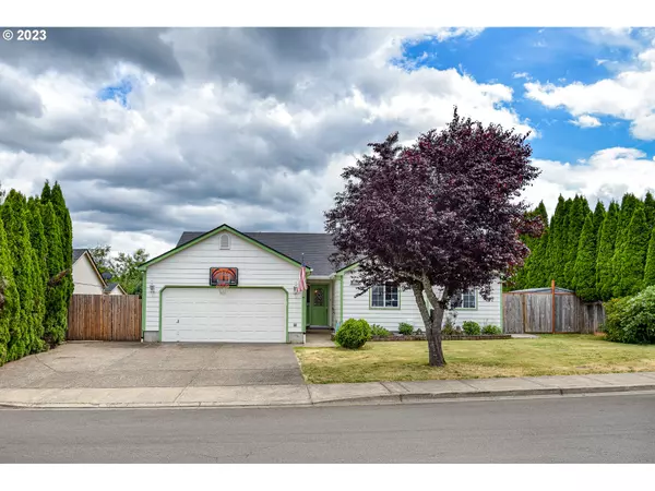 24866 STRIKE ST, Veneta, OR 97487