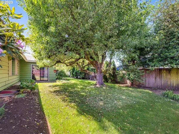 111 E Howard AVE, Eugene, OR 97404