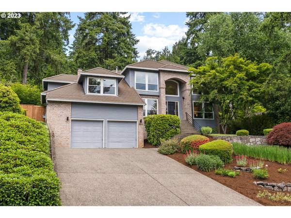 2835 SW COMUS ST, Portland, OR 97219