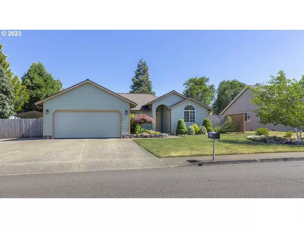 405 PACIFIC ST, Columbia City, OR 97018