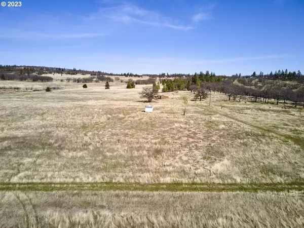 Goldendale, WA 98620,35 BLUFF LN