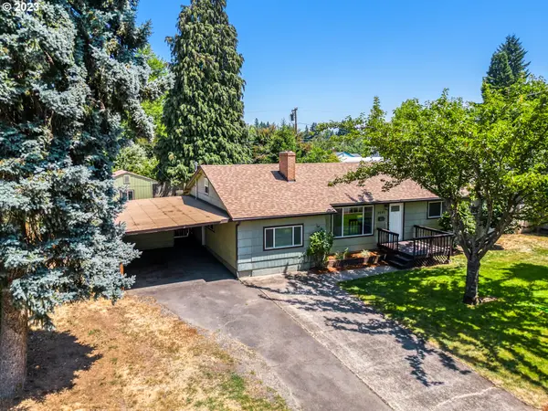 Springfield, OR 97477,2645 Manor DR