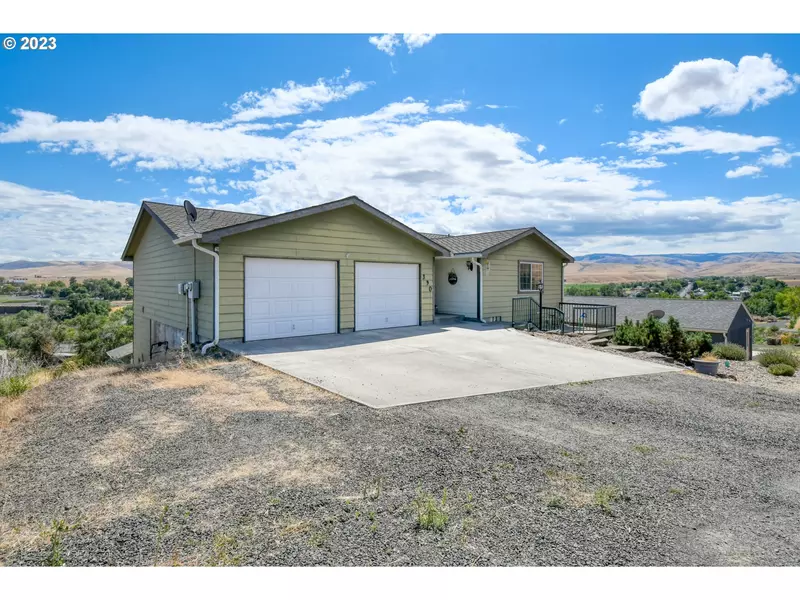 390 NW ELDER ST, Pilot Rock, OR 97868