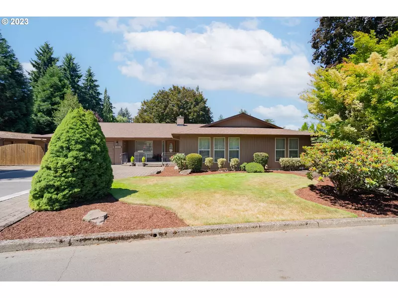 11012 NE SHERWOOD DR, Vancouver, WA 98686