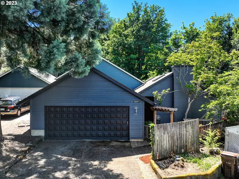 13427 APPLEGATE TER, Oregon City, OR 97045