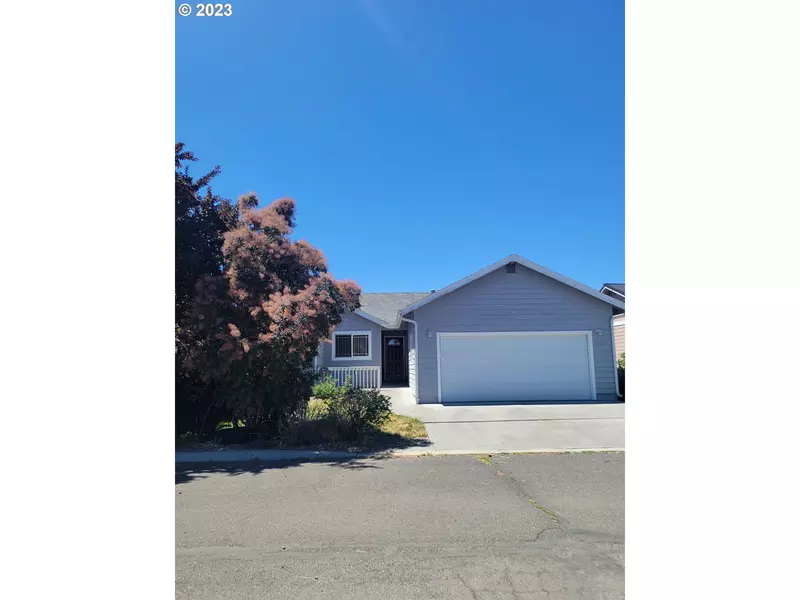 1006 FRONTIER CT, La Grande, OR 97850