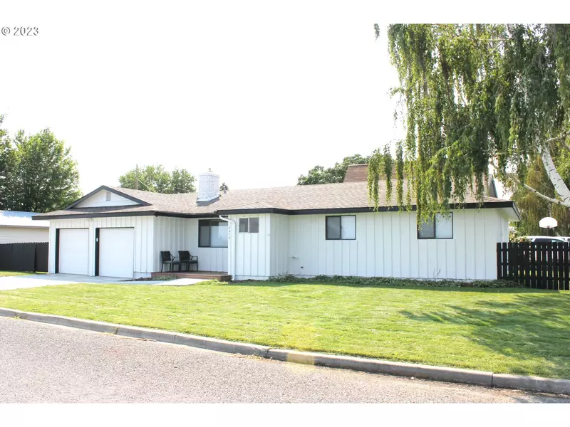 2375 H ST, Baker City, OR 97814