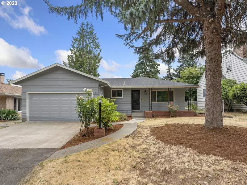 5284 NE 48TH AVE, Portland, OR 97218