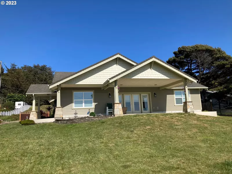 3385 SW PACIFIC COAST HWY, Waldport, OR 97394