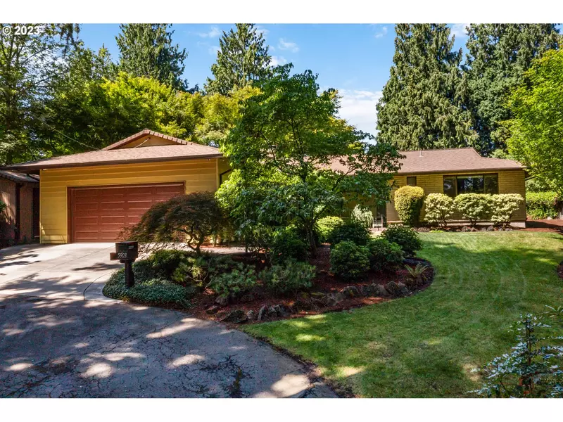 5903 SW MILES CT, Portland, OR 97219