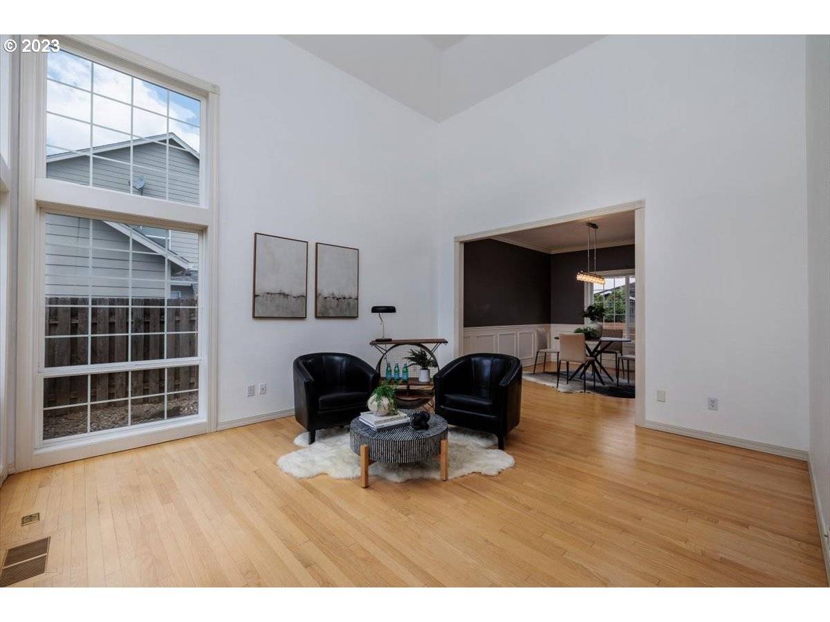 Portland, OR 97229,16543 NW COMADRONA LN