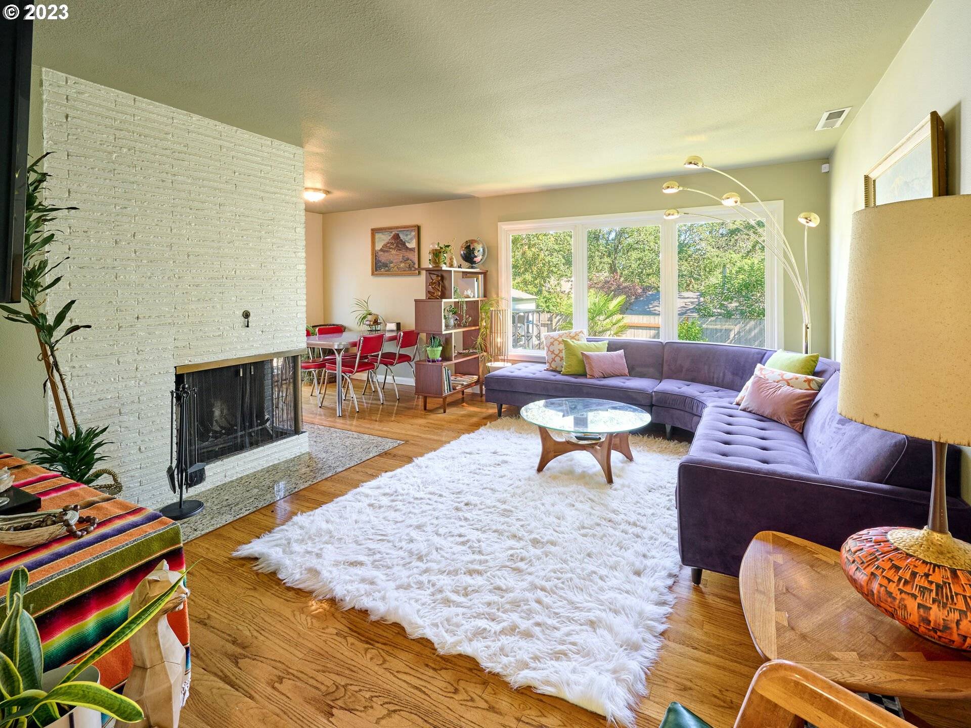 Lake Oswego, OR 97034,1437 OAK ST