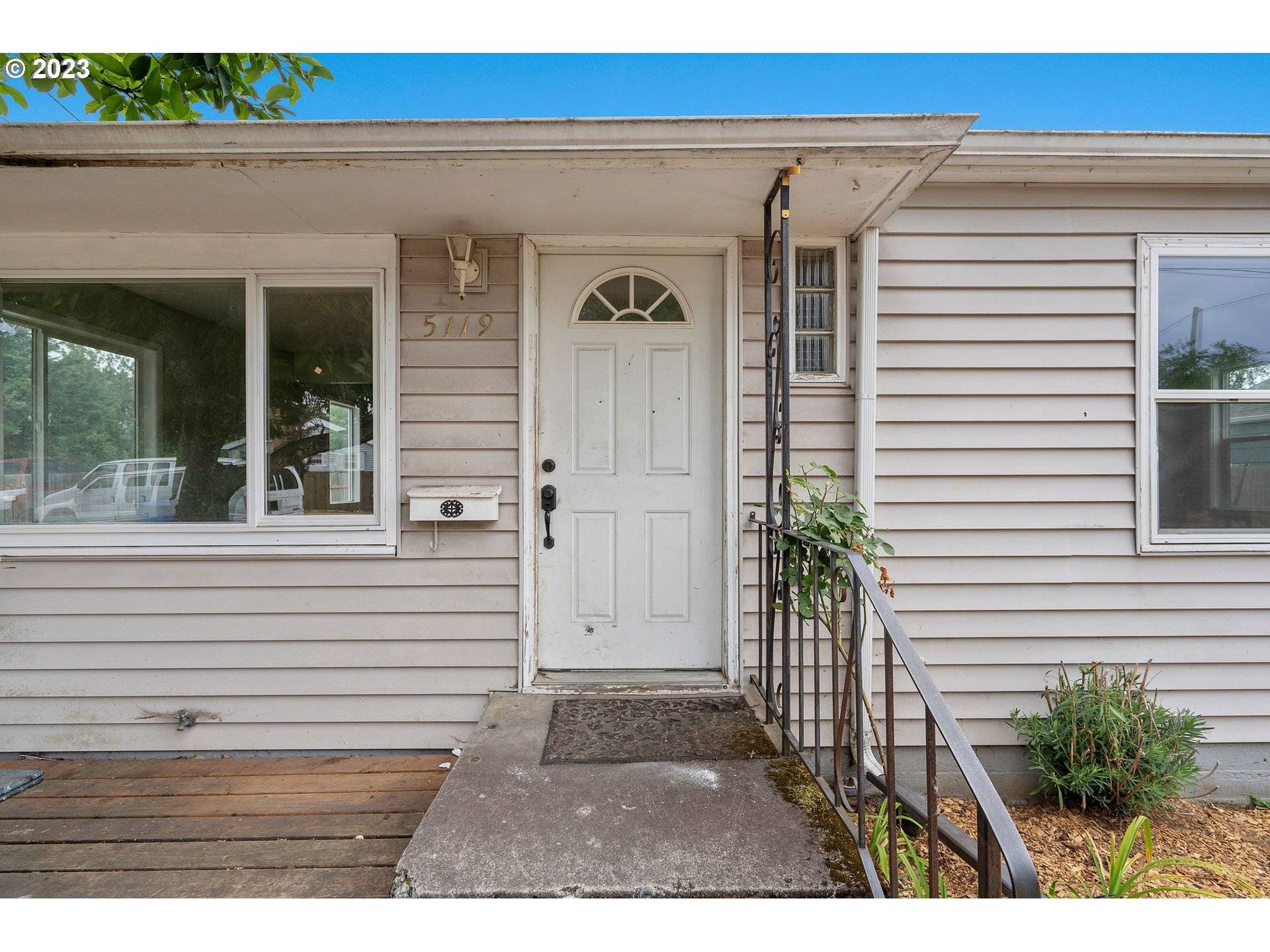 Portland, OR 97206,5119 SE 68TH AVE