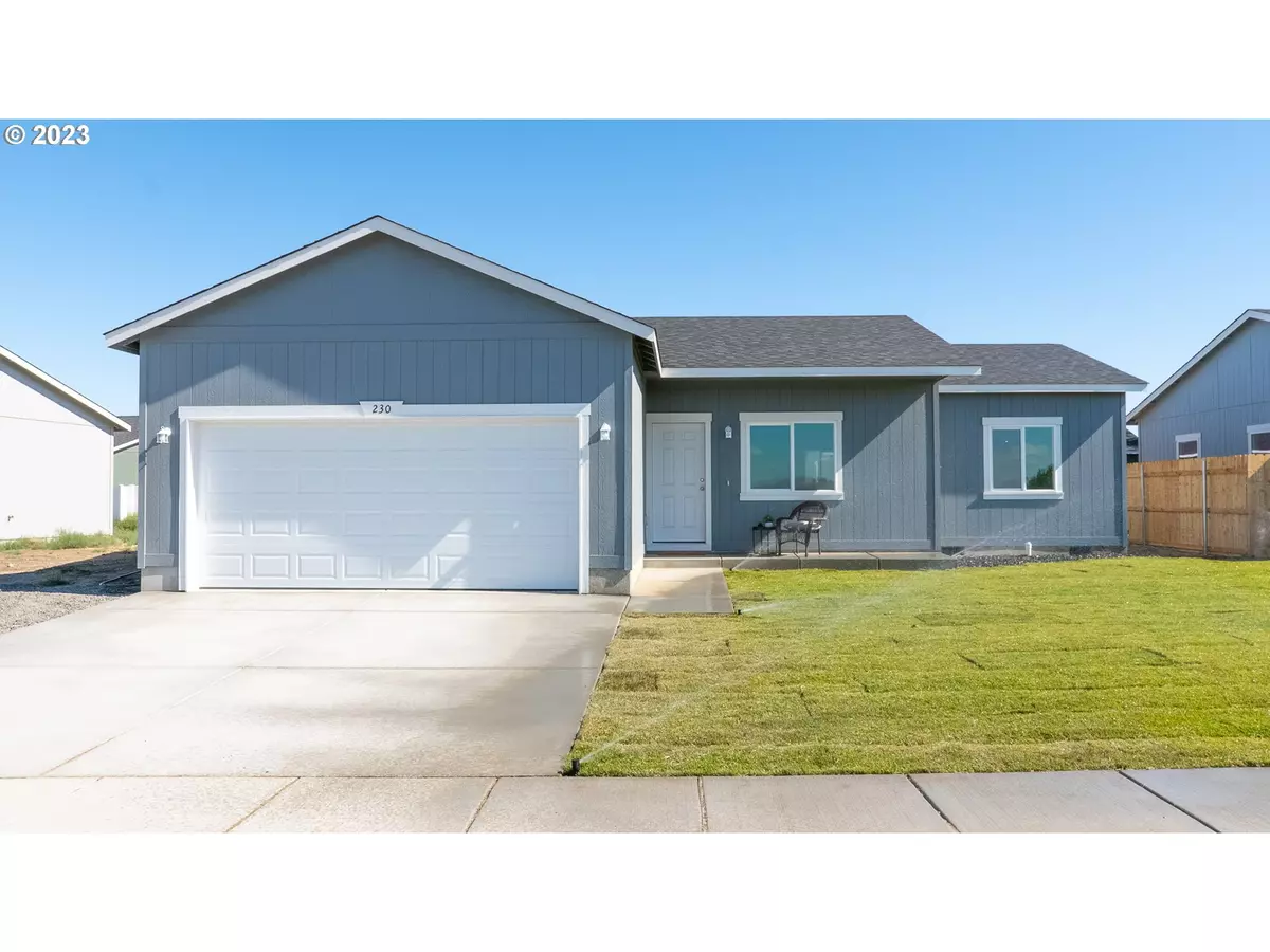 Stanfield, OR 97875,230 Rosalynn DR