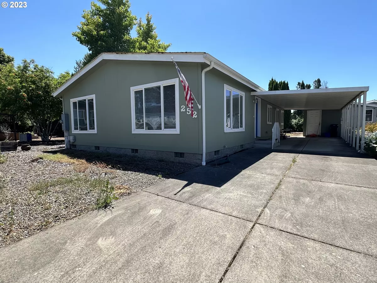 Eugene, OR 97402,1199 N TERRY ST #252
