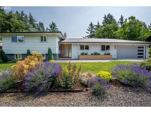 7728 SW 49TH AVE, Portland, OR 97219