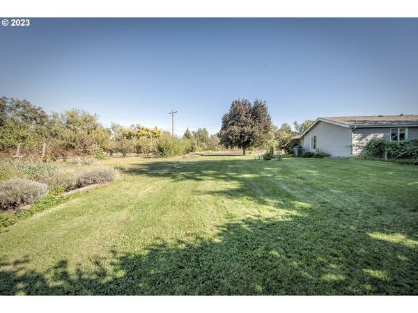 Milton Freewater, OR 97862,53935 GABRIEL CT