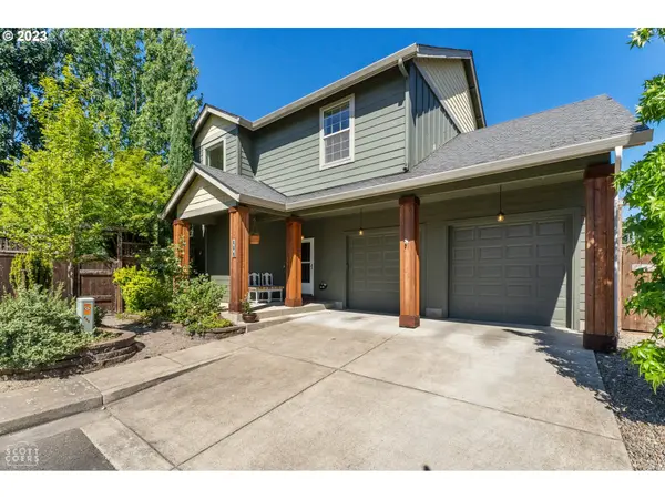 Eugene, OR 97404,894 JACKIES LN