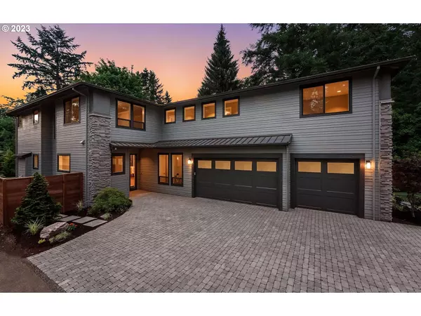 Lake Oswego, OR 97035,3525 UPPER DR