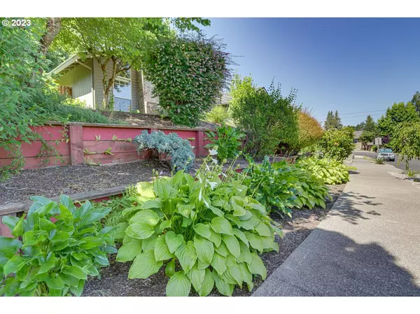 Gresham, OR 97080,1511 SW ROYAL AVE