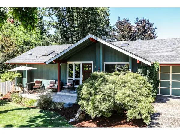 3757 WILSHIRE LN, Eugene, OR 97405