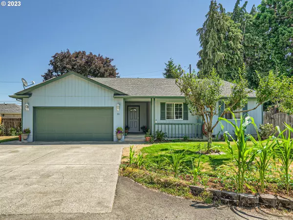 Salem, OR 97317,721 GLENADA LN