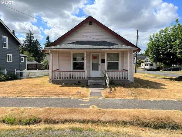 1000 AYERS ST, Kelso, WA 98626