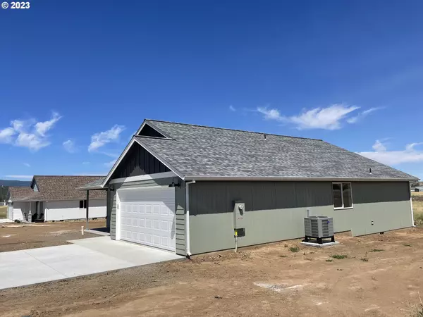 Goldendale, WA 98620,111 Highlands CT