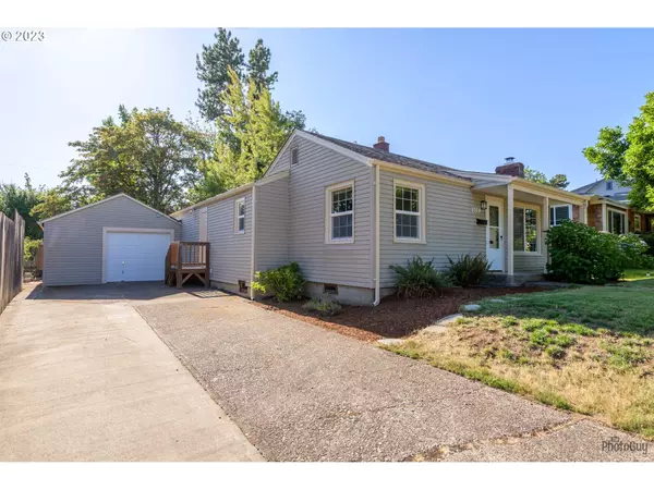 Eugene, OR 97405,2370 ALDER ST