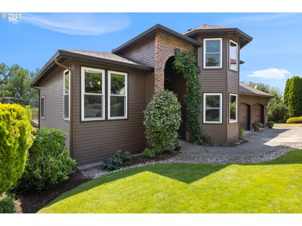 2744 NW 9TH WAY, Camas, WA 98607