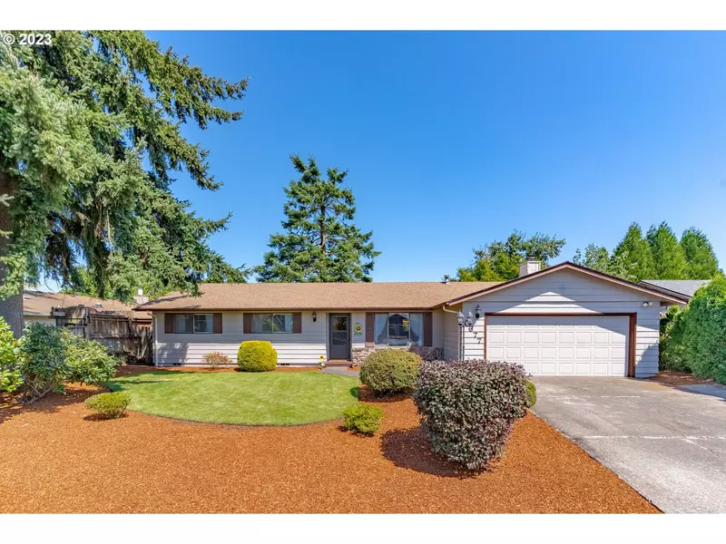 3677 MEADOW PARK LOOP, Salem, OR 97305