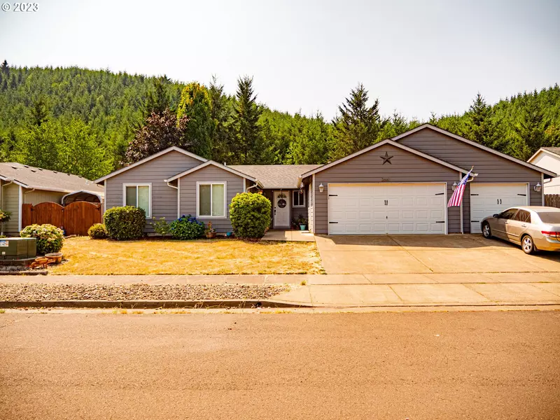 2661 FOOTHILLS DR, Sweet Home, OR 97386