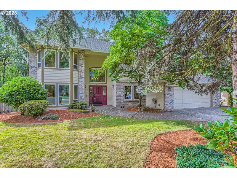 5382 ROYAL OAKS DR, Lake Oswego, OR 97035