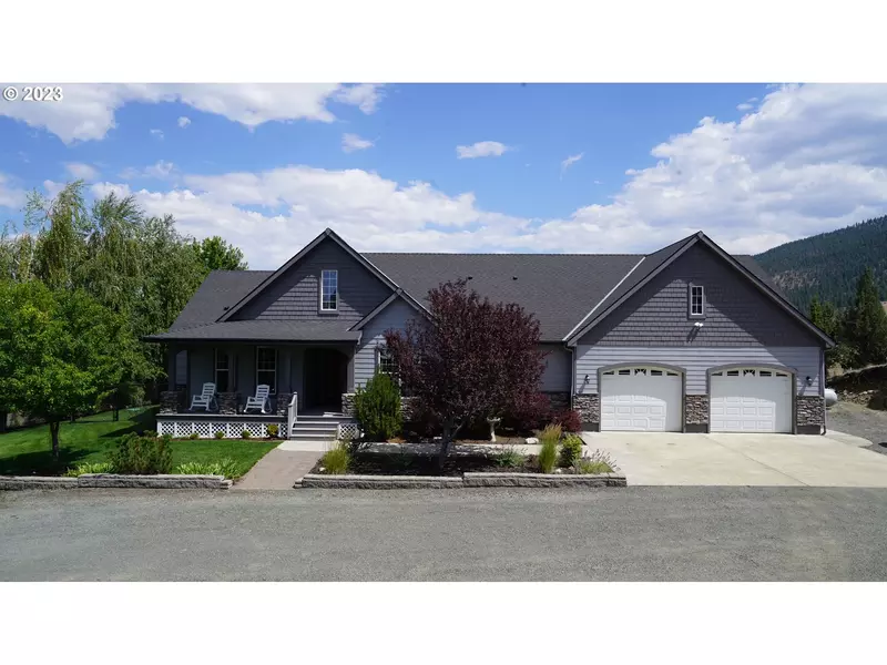 222 COUGAR RIDGE RD, Canyon City, OR 97820