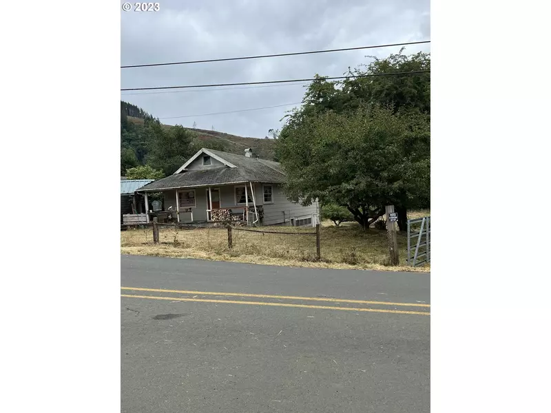 94634 RINK CREEK LN, Coquille, OR 97423